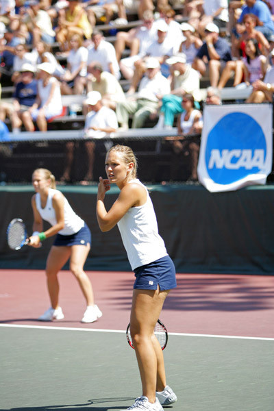 Thompson Twins Advance Into Round of 16 In NCAA Doubles Championships Catrina (left) and Christian Thompson