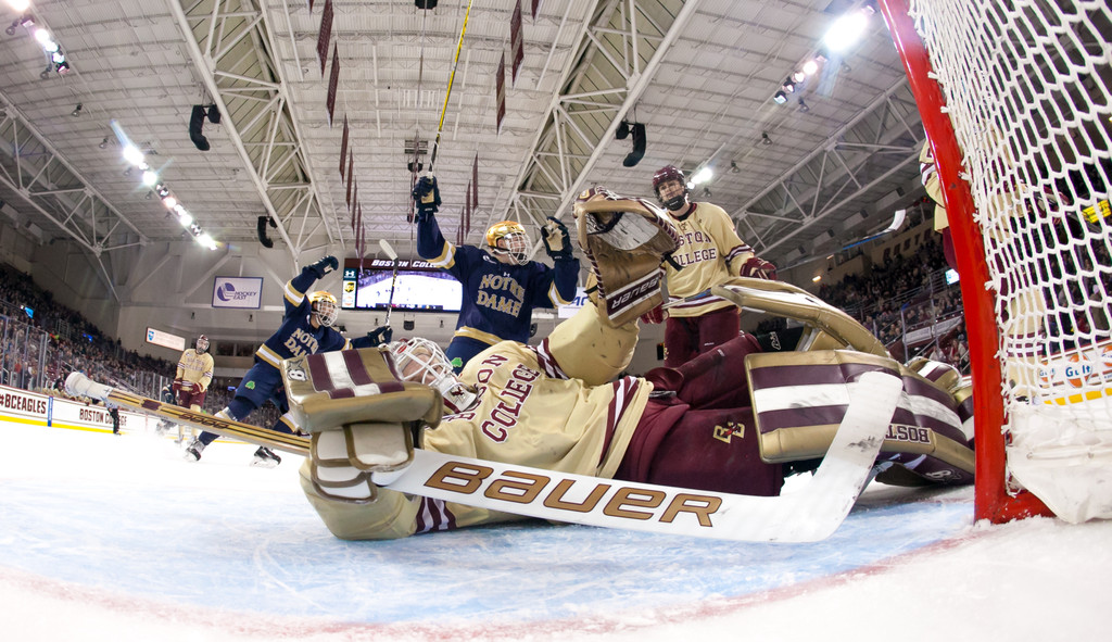 Notre Dame Defeats Boston College 4-3 (Dec. 10, 2015)