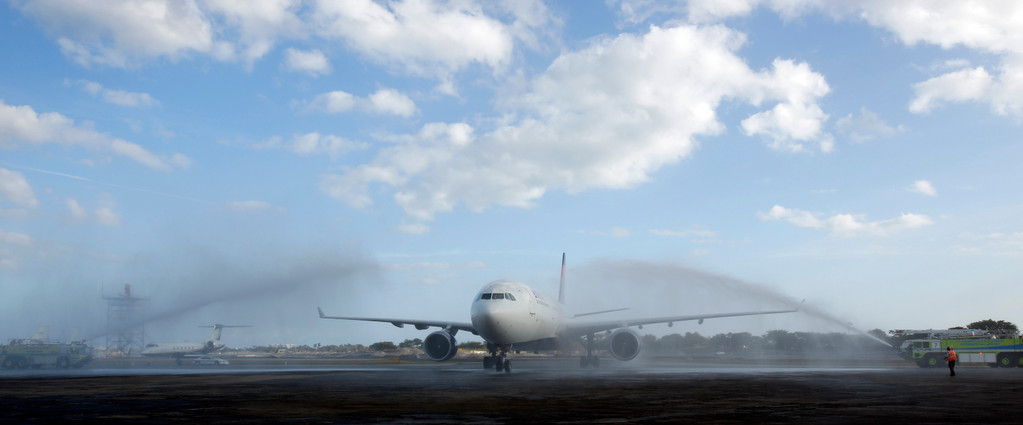 Irish in Miami - Arrival (AP)