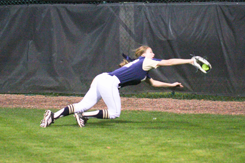 Notre Dame, Day One at Jacksonville University Tournament