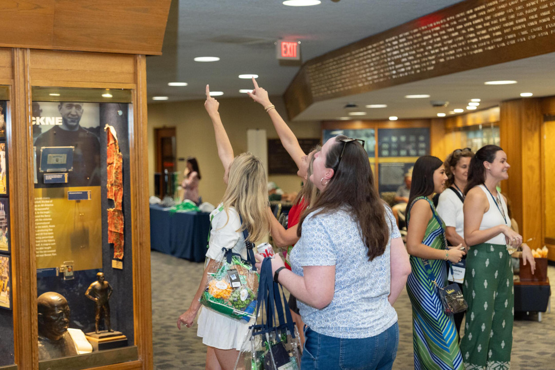 Notre Dame Fighting Irish - Official Athletics Website