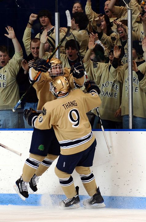 Darin Pritchett takes over as the voice of Notre Dame hockey for the 2009-10 season.