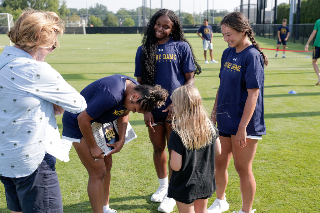 Notre Dame Fighting Irish - Official Athletics Website