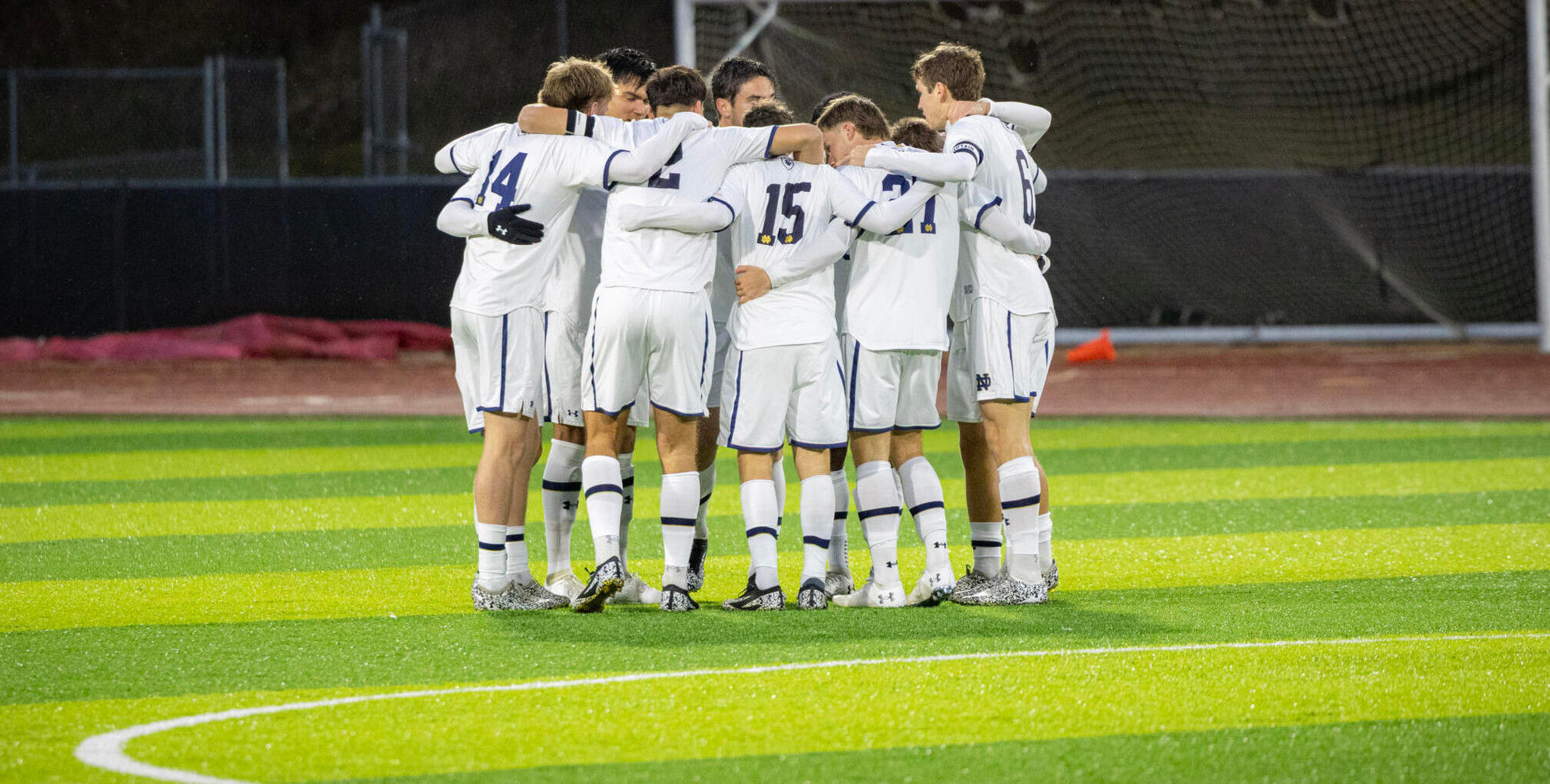 Irish Fall To Huskies, 2-1 Irish Fall To Huskies, 2-1