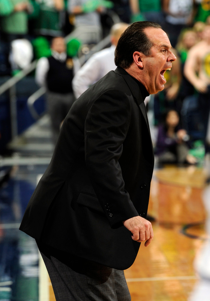 Notre Dame Upsets No. 15 Marquette, 76-59 (AP)