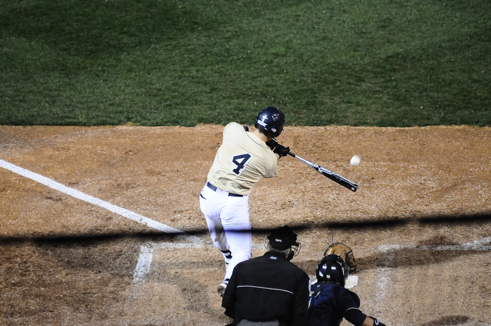 Norton Makes Three-Run First Inning Stand In 3-2 Victory Over Pittsburgh Junior C Joe Hudson leads the Irish with a .412 batting average.