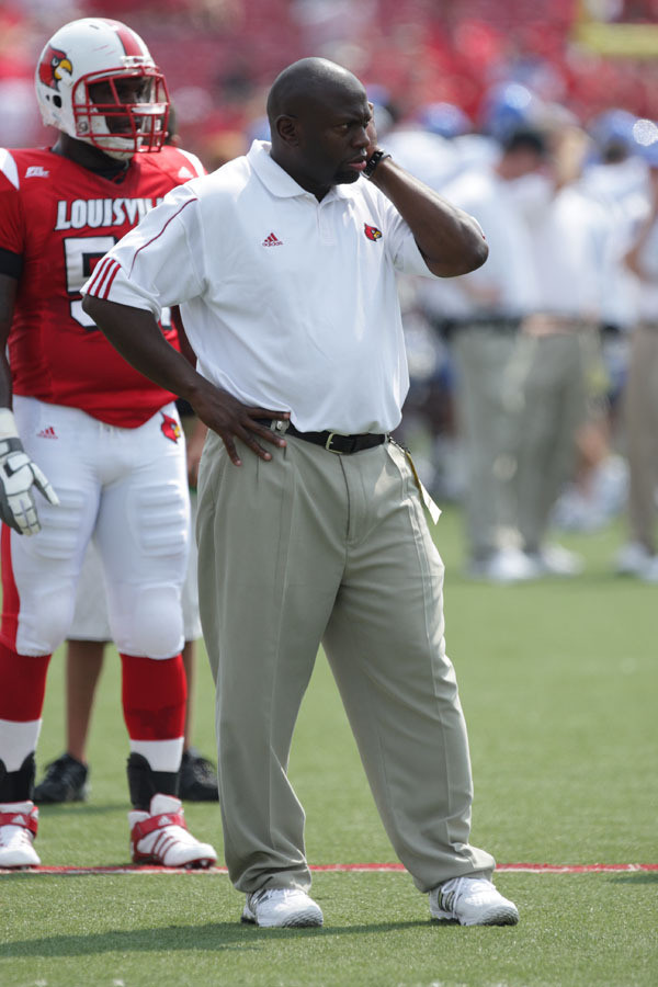 Tony Alford Named Notre Dame’s Running Backs Coach FBC2008-09vKENTUCKY