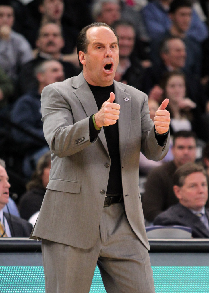 No. 9 Irish Escape Providence With Win, 94-93 (AP)