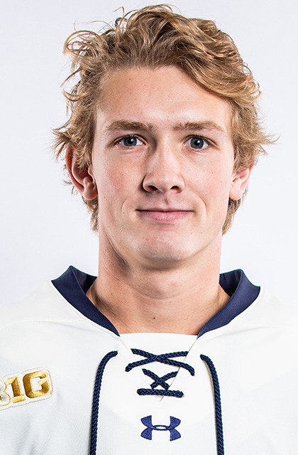 Carter Slaggert - Hockey - Notre Dame Fighting Irish