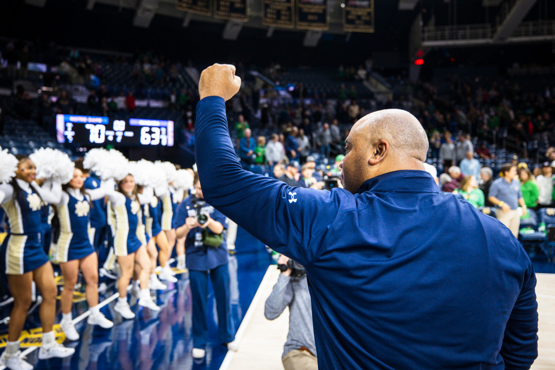 Notre Dame Fighting Irish - Official Athletics Website