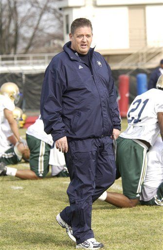 Notre Dame head coach Charlie Weis announced the resignation of assistant coach David Cutcliffe on Wednesday, June 1.