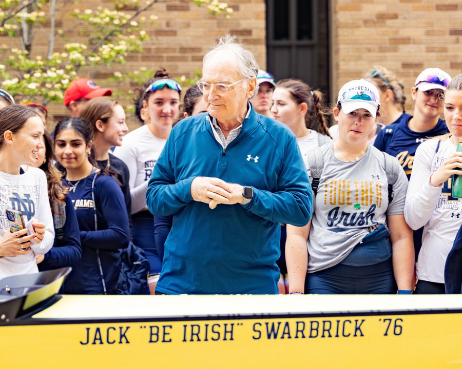 Notre Dame Fighting Irish - Official Athletics Website