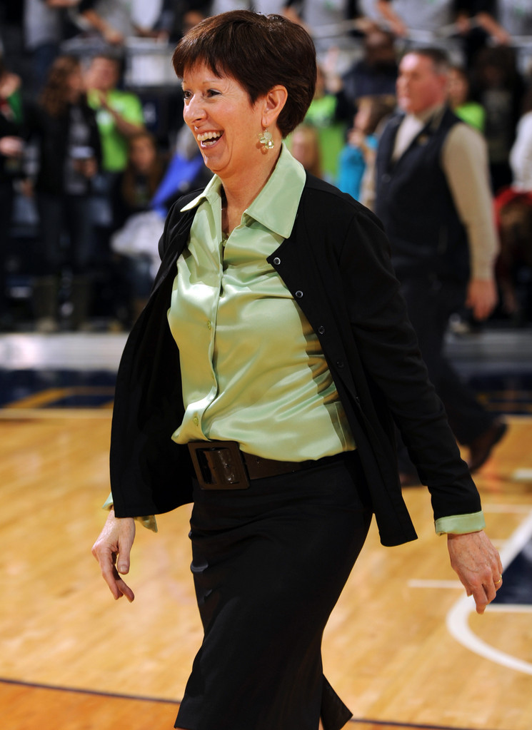 No. 3 Irish Race Past No. 8/7 Kentucky, 92-83 (AP)