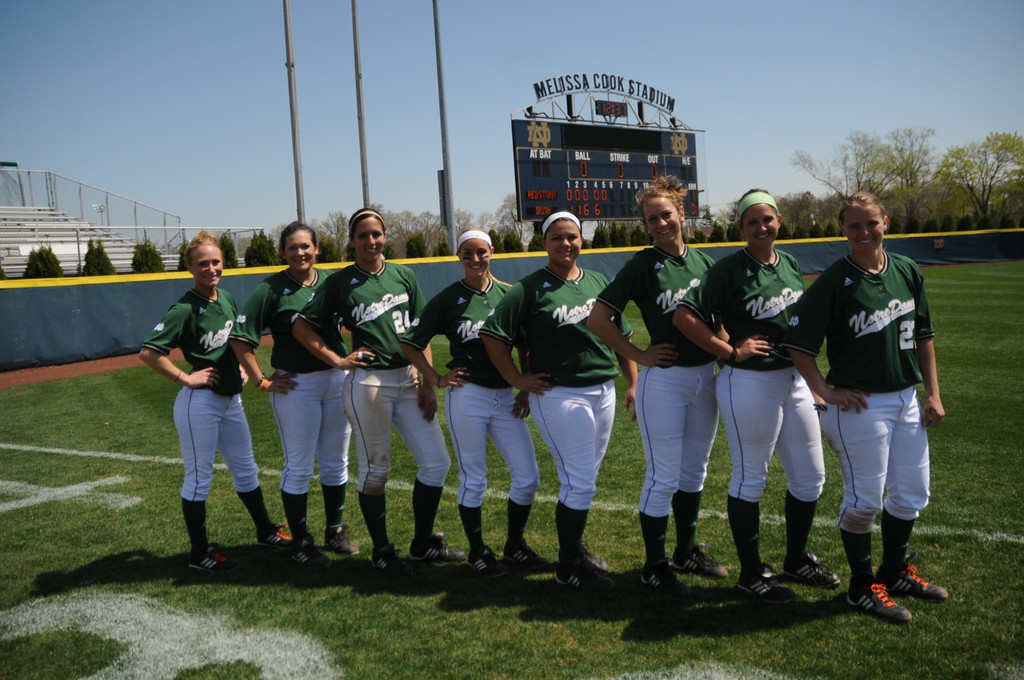 Valdivia and Kelly Combine for Senior Day No-Hitter