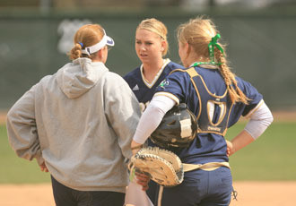 Irish Softball Set To Host Fall Clinic In September Irish head coach Deanna Gumpf and her staff are preparing for Notre Dame's two-day fall clinic held Sept. 15-16.