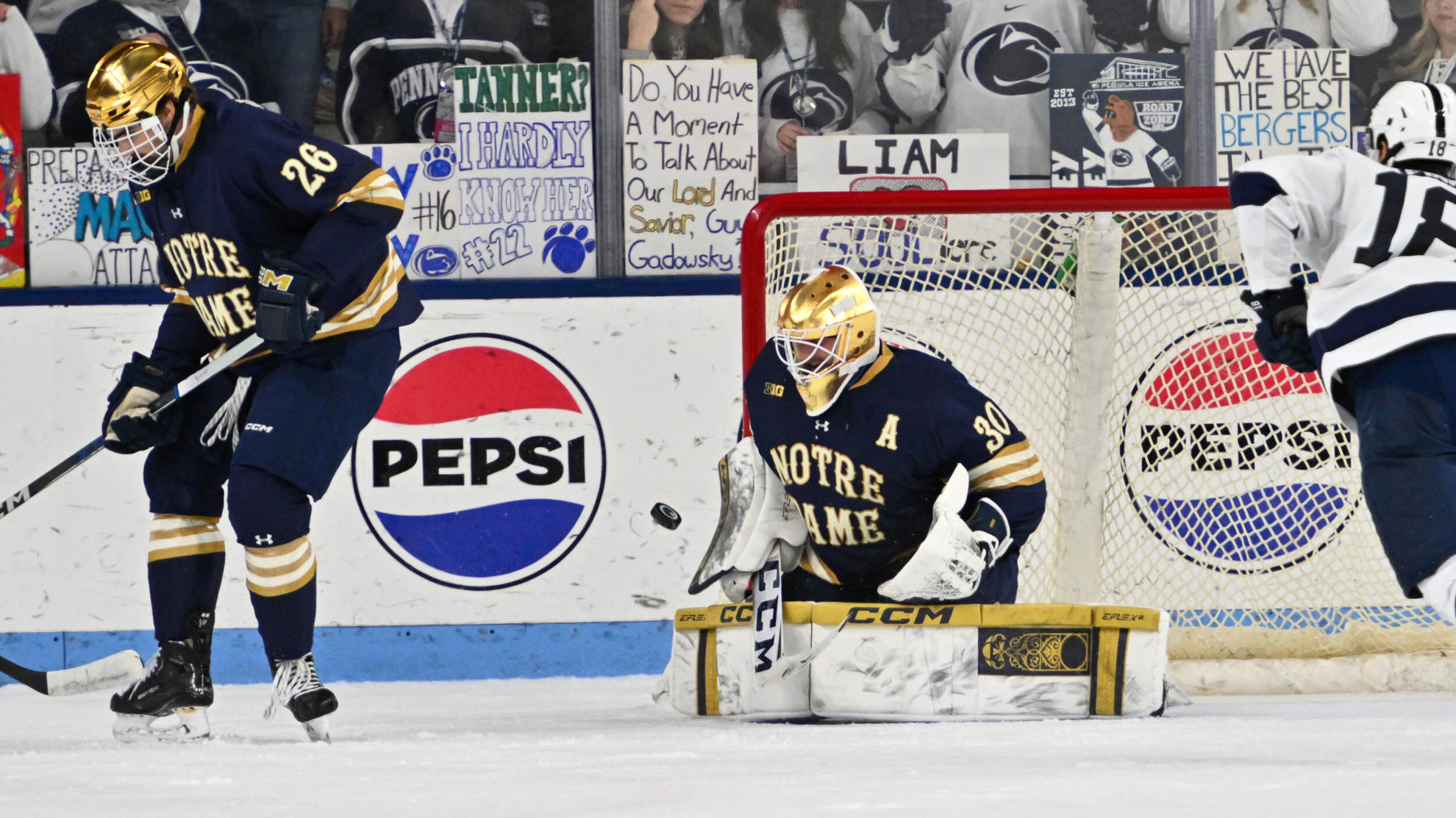 Irish Hockey Split Points With Nittany Lions Sunday Irish Hockey Split Points With Nittany Lions Sunday
