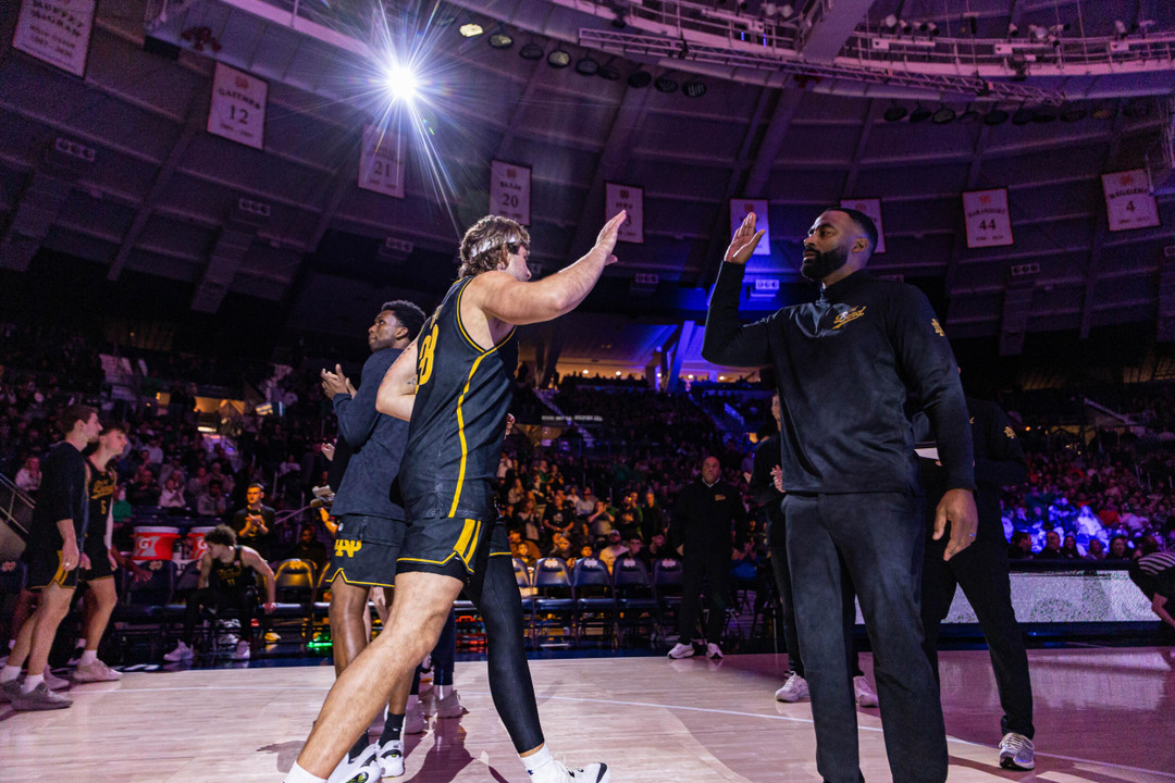 Notre Dame Fighting Irish - Official Athletics Website