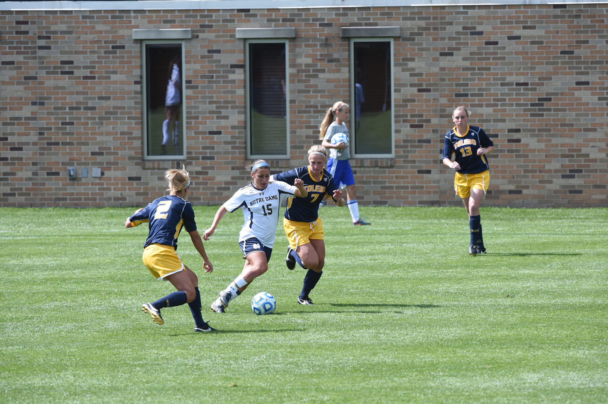 #20/16 Irish Score Early, Hold Off Wake Forest 1-0 In ACC Tilt Senior Karin Simonian scored her first goal of 2014, the eventual game-winner, in the sixth minute of a 1-0 win at Wake Forest on Sunday