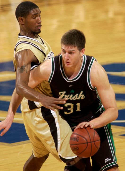 Along with teammate Colin Falls, Rob Kurz will serve as a co-captain for the 2006-07 basketball season.