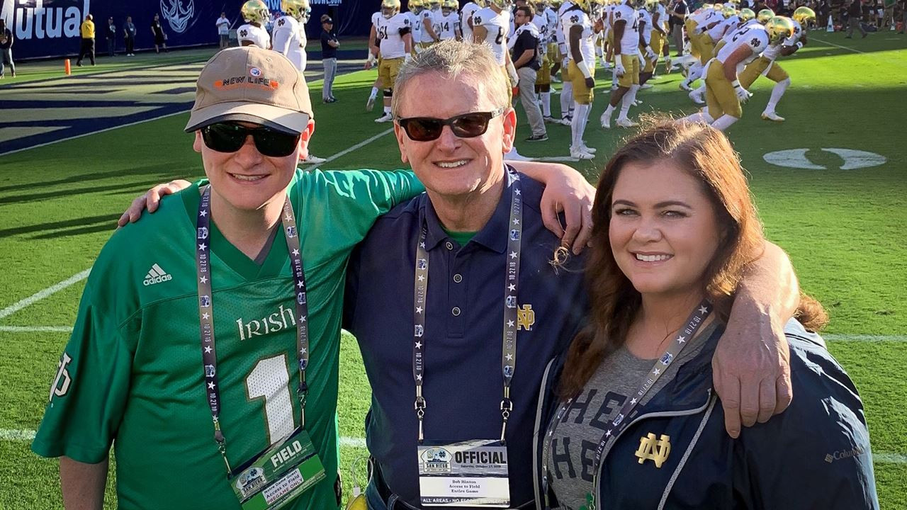 Hinton endows defensive coordinator position at Notre Dame Hinton endows defensive coordinator position at Notre Dame