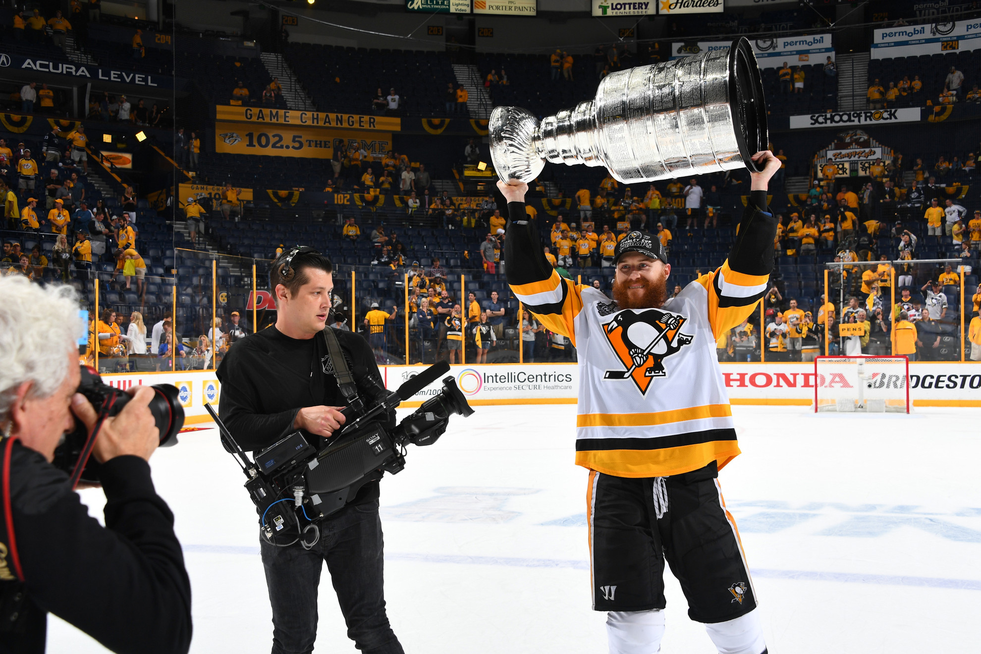 Seven Former Irish Players Open Season On NHL Rosters Seven Former Irish Players Open Season On NHL Rosters