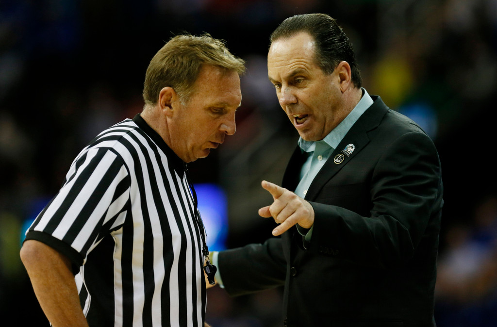 NCAA Men's Elite Eight: Notre Dame vs. Kentucky