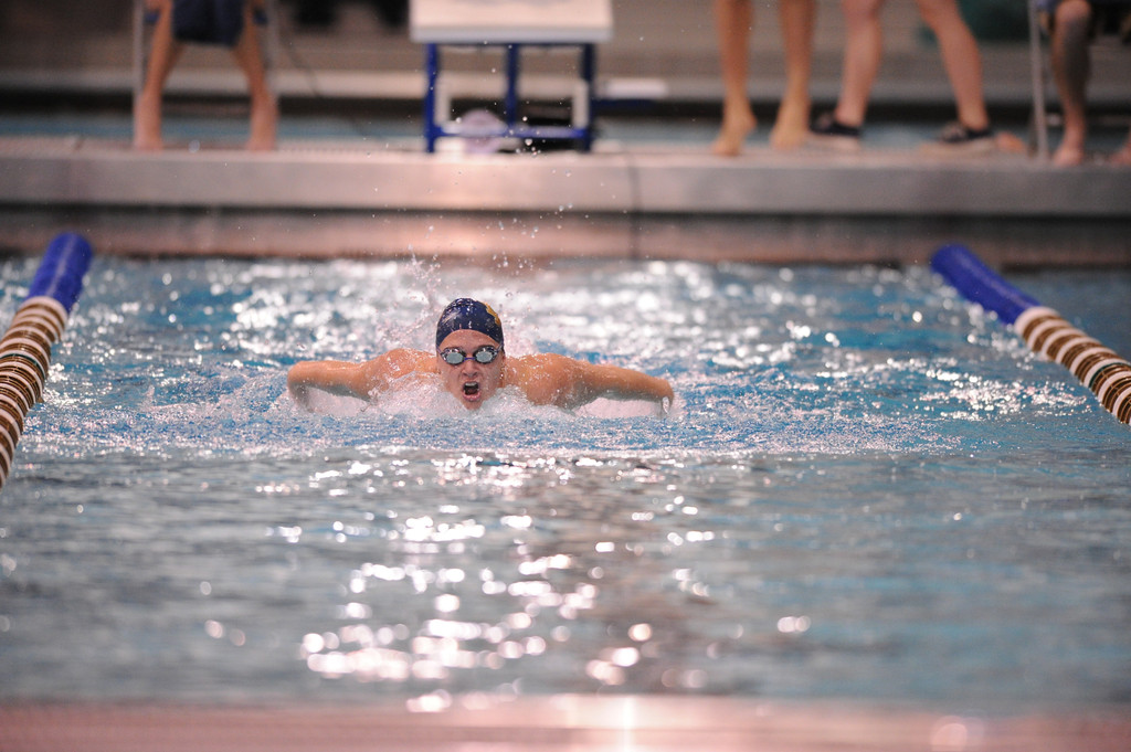Valparaiso and Wisconsin Dual Meets - Nov. 15-16, 2013