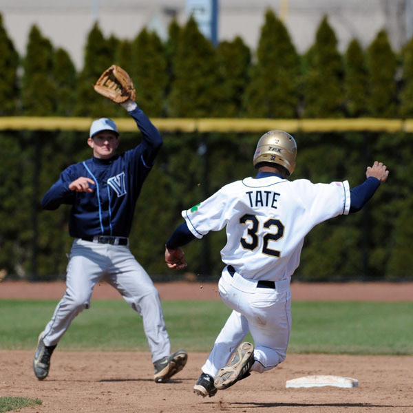 Irish Complete Sweep of Villanova in Doubleheader