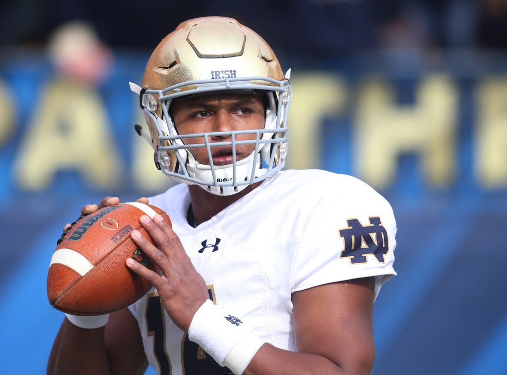 Notre Dame 42, Pittsburgh 30