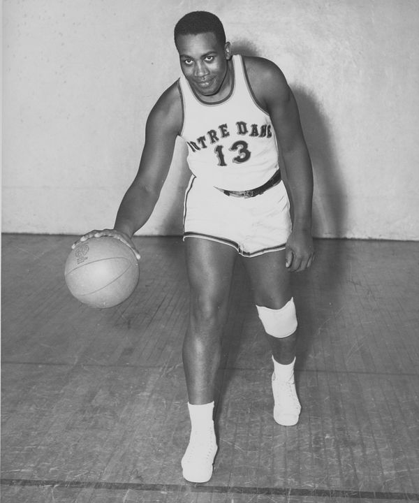 Shine averaged 5.5 points per game while helping the Irish get off to a 7-1 start in the 1951-52 season.