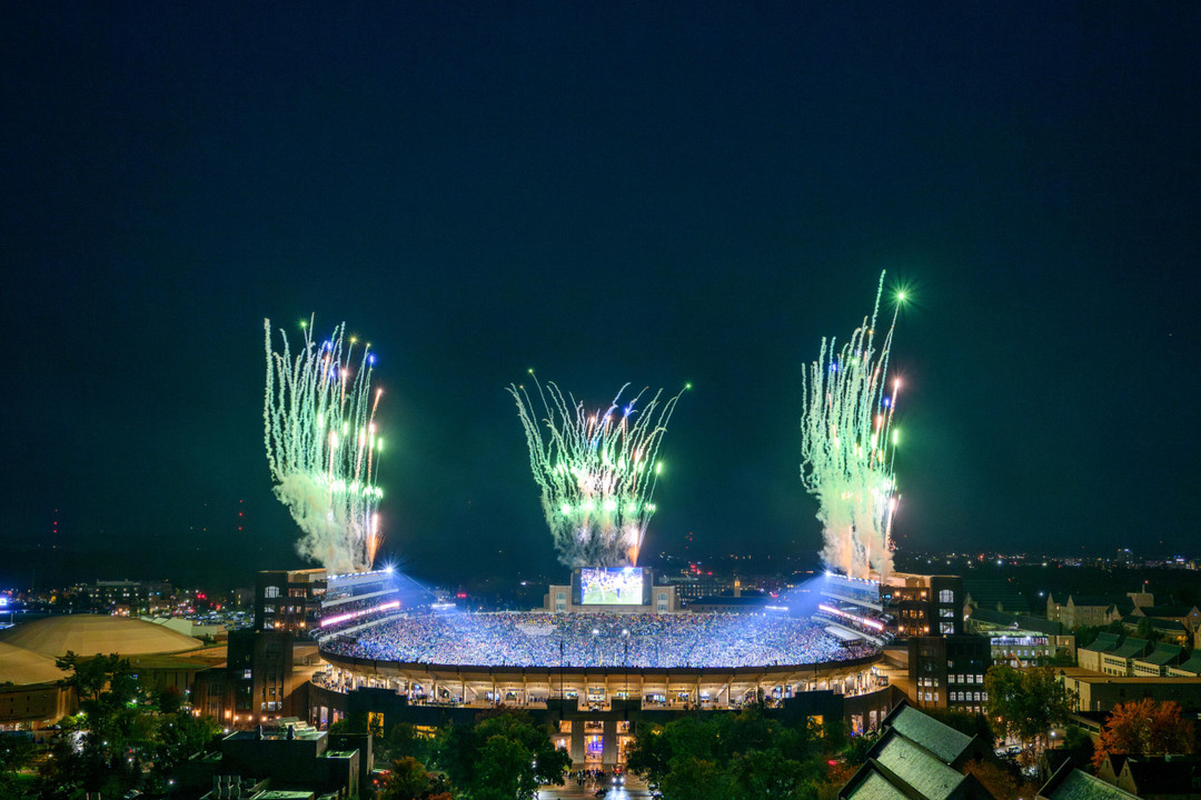 Notre Dame Fighting Irish - Official Athletics Website