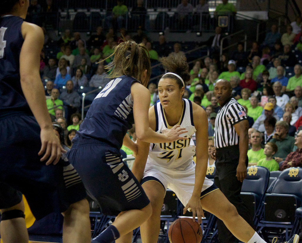 12/8 W. Basketball vs Utah State