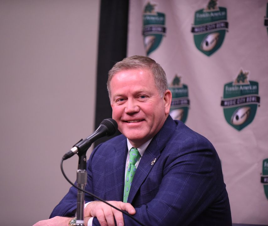 Brian Kelly and his entire staff will also give presentations at the clinic, which is scheduled for March 26-28.