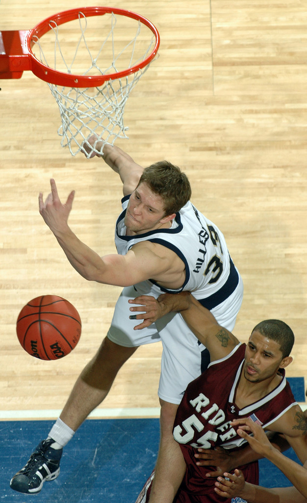 Rider at #19 Notre Dame (12/28/06)