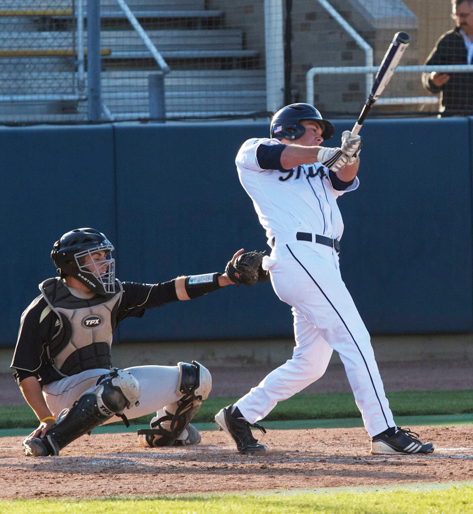 Baseball vs Western Michigan 4/11