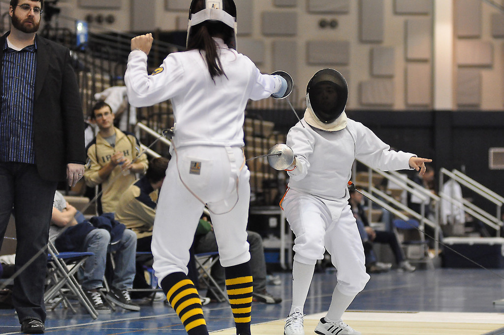 Notre Dame Women's Fencing