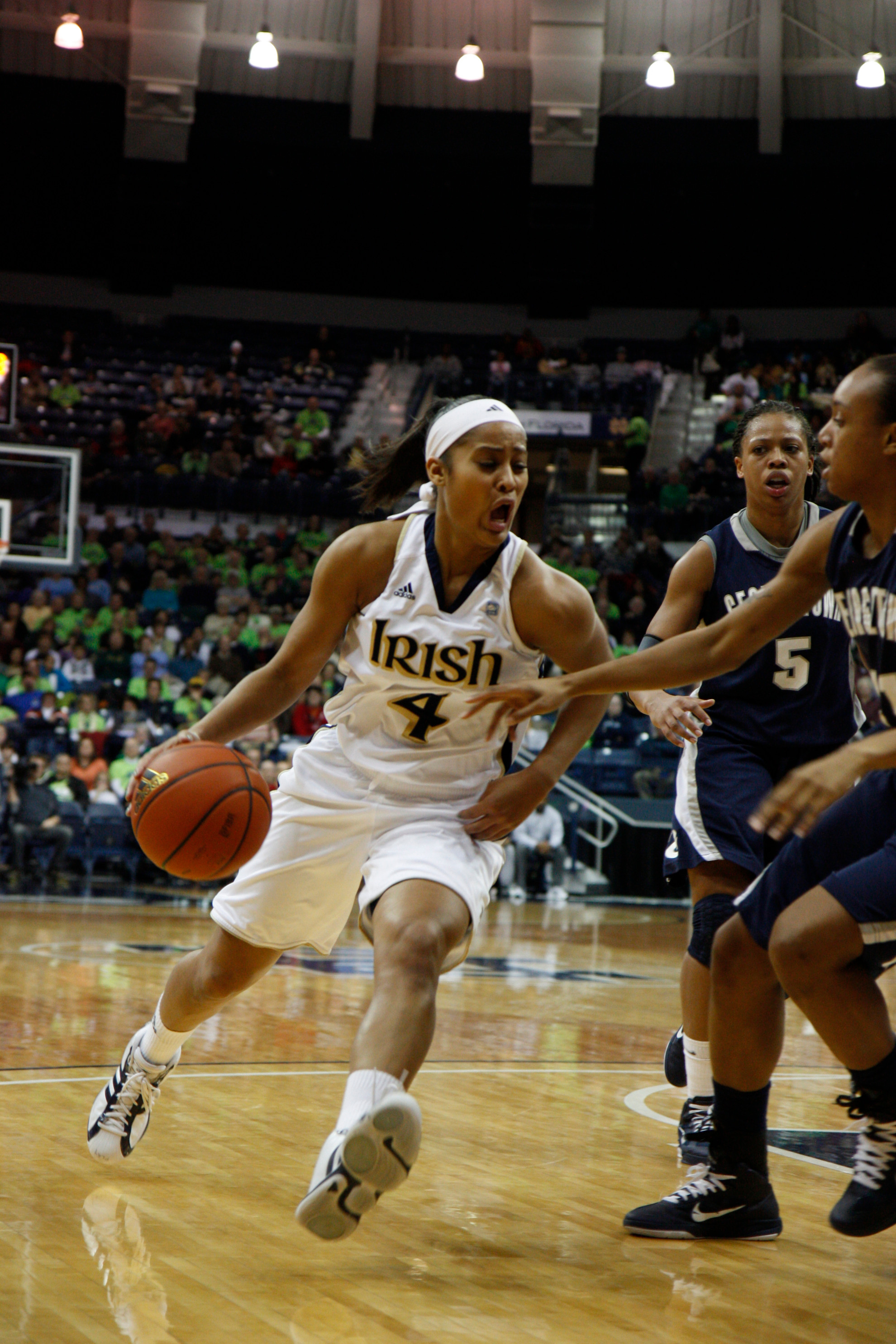 No. 11 Irish Overpower No. 16 Georgetown, 80-58 Skylar Diggins