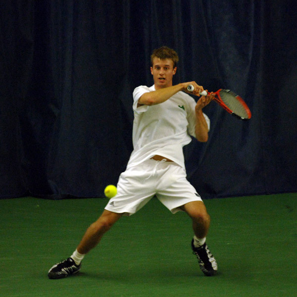 # 12 Notre Dame Falls At #13 Illinois 6-1 Freshman David Anderson was the lone singles victor for Notre Dame Saturday
