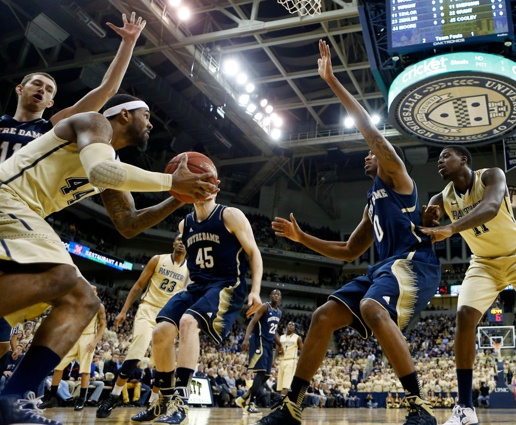 Notre Dame Overcomes Slow Start, Upends No. 20 Pitt, 51-42 (AP)