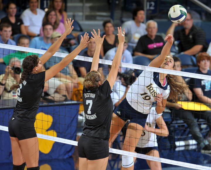 Irish Fall To St. Mary’s, 3-0 Jeni Houser was named to the Stanford Invitational all-tournament team.