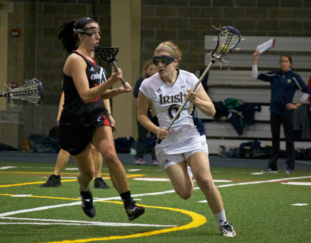 Women's Lacrosse Beats Cincinnati, 25-1