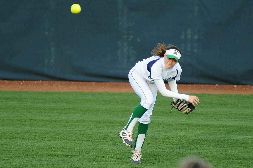 Softball Wins Home Opener Over Western Michigan