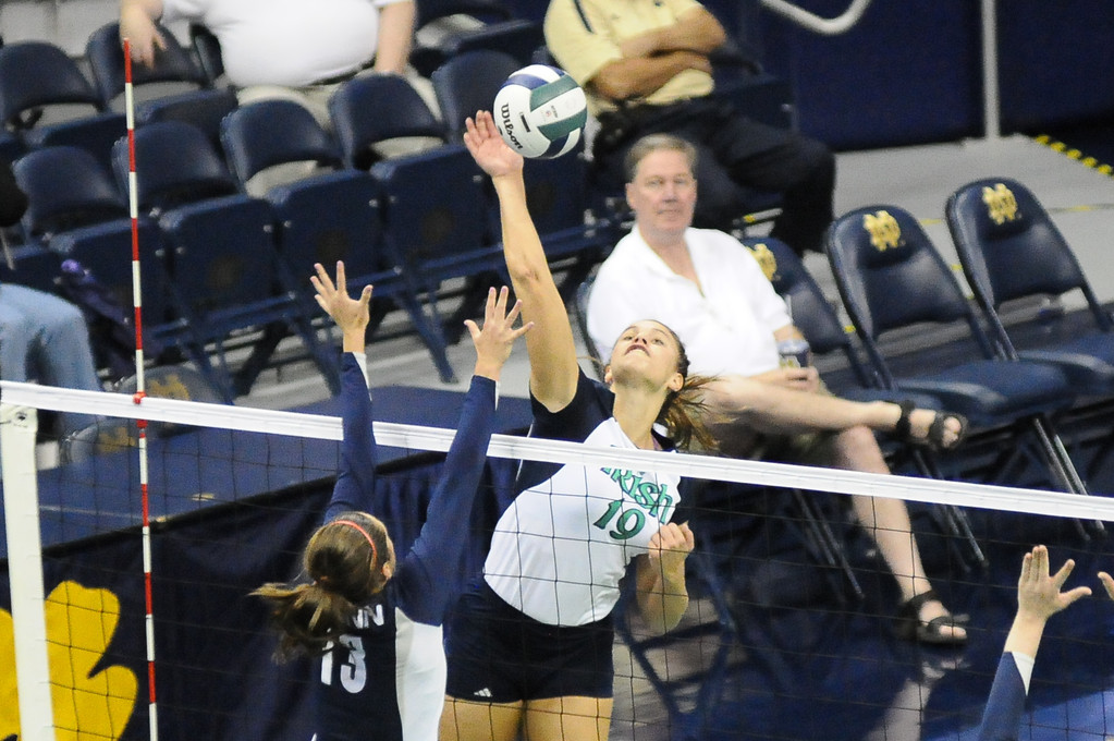 Notre Dame Volleyball vs UCONN on 10-06-2012