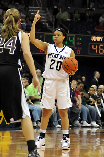Senior guard/tri-captain Ashley Barlow and No. 4/7 Notre Dame will open the 2009-10 regular season Sunday night with a visit from Arkansas-Pine Bluff at the newly-remodeled Purcell Pavilion.