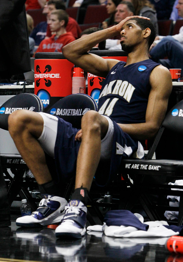 No. 2 Seed Irish Roll Past Akron, 69-56 (AP)