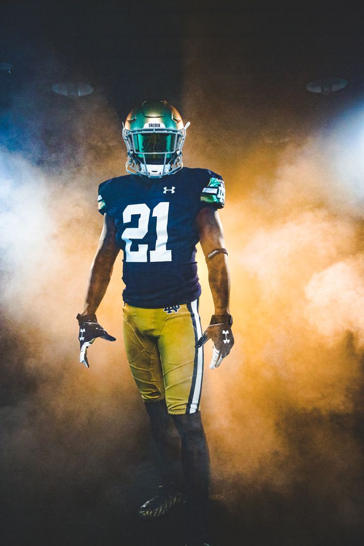 Notre Dame re-plants its flag as Chicago's team with 2021 Shamrock Series  uniforms - Footballscoop