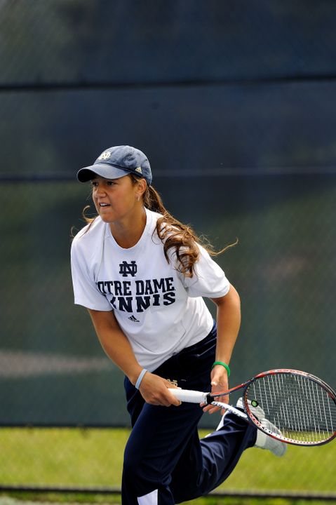 Quinn Gleason claimed a 4-6, 6-1, 6-1 win over Chloe Smith of NC State Friday