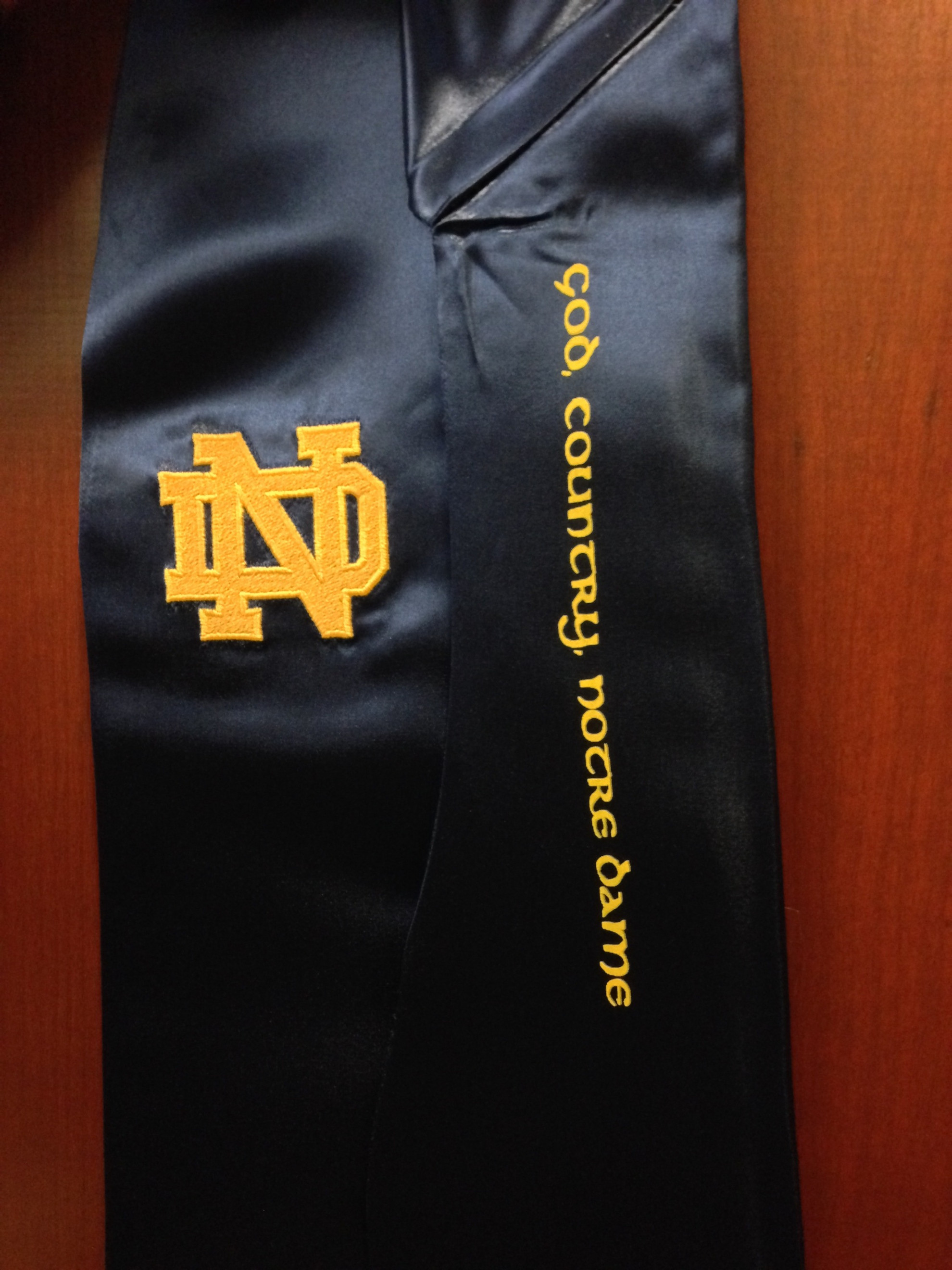Graduating Student-Athletes to Wear Distinctive Stoles at Commencement Notre Dame student-athletes will have the opportunity to wear uniquely designed graduation stoles for the first time.