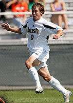 Men’s Soccer Grabs Big Road Win At #21 Villanova Sophomore Justin McGeeney scored his team-high third goal of the season on Sunday, helping Notre Dame defeat Villanova 1-0.