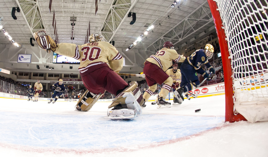 Notre Dame Defeats Boston College 4-3 (Dec. 10, 2015)